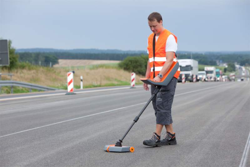 MIT-SCAN-T3 NONDESTRUCTIVE PAVEMENT THICKNESS GAUGE FOR ASPHALT ...